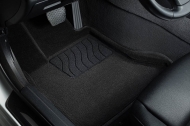 Автомобильные чехлы на 3D коврики для Hyundai Solaris II 2016-н.в. черный